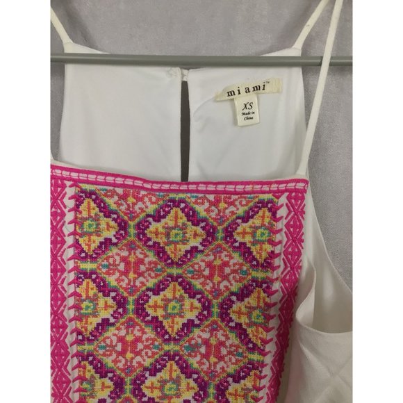 Sleeveless Lined Dress Southwestern Embroidered Front Sz‎ XS White by Miami - Picture 7 of 11
